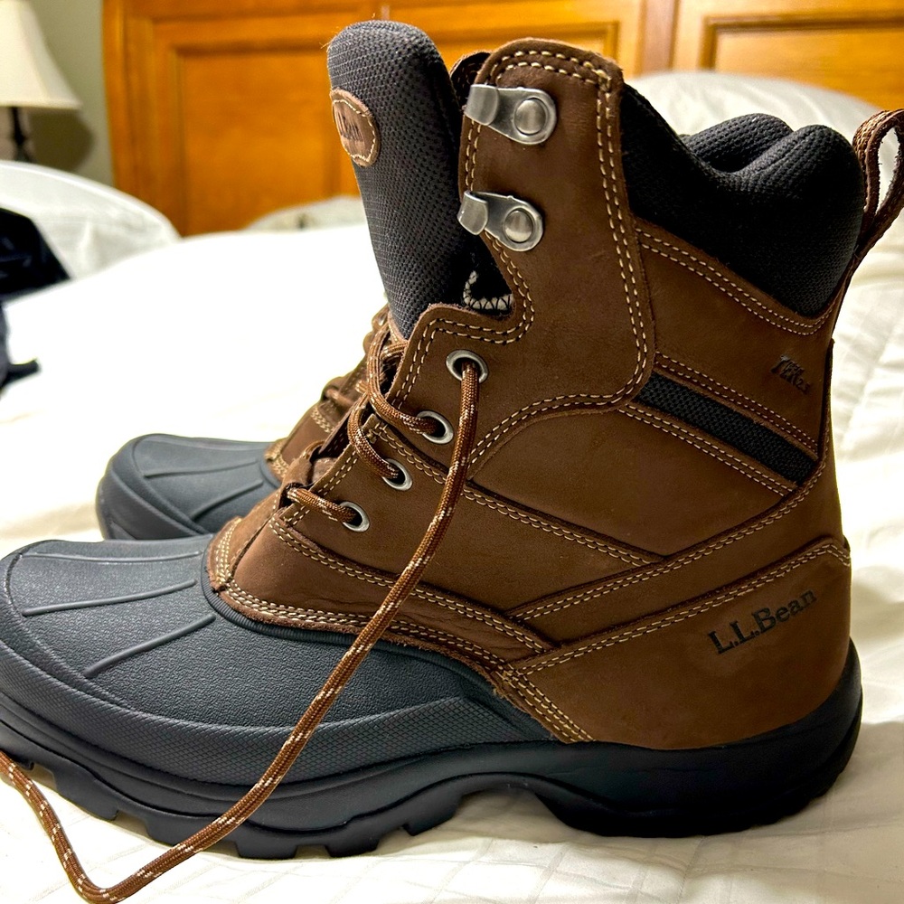 Never Worn Men's LL Bean Tek 2.5 Storm Chaser Leather Snow Boots with Primaloft